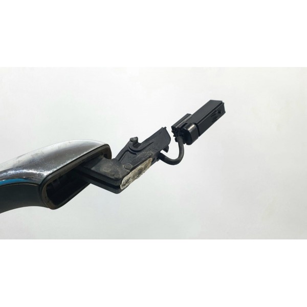 Maçaneta Dianteira Direita Dodge Journey 3.6 Rt 2014 Dianteira