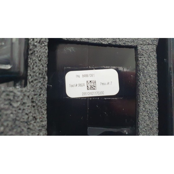 Aplique Coluna Porta Dian Esq Gm Equinox Premier 1.5 2022 Preto