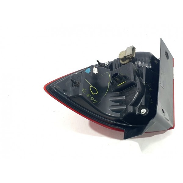 Lanterna Traseira Esquerda Dodge Journey 3.6 Rt 2014  Detalh Esquerdo