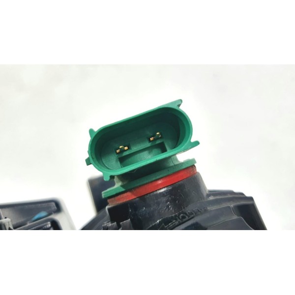 Lanterna Tampa Traseira Esquerda Dodge Journey 3.6 Rt 2014