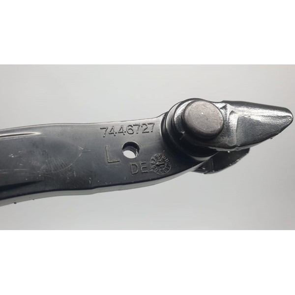 Limitador De Porta Traseira Esquerda Bmw 74467287