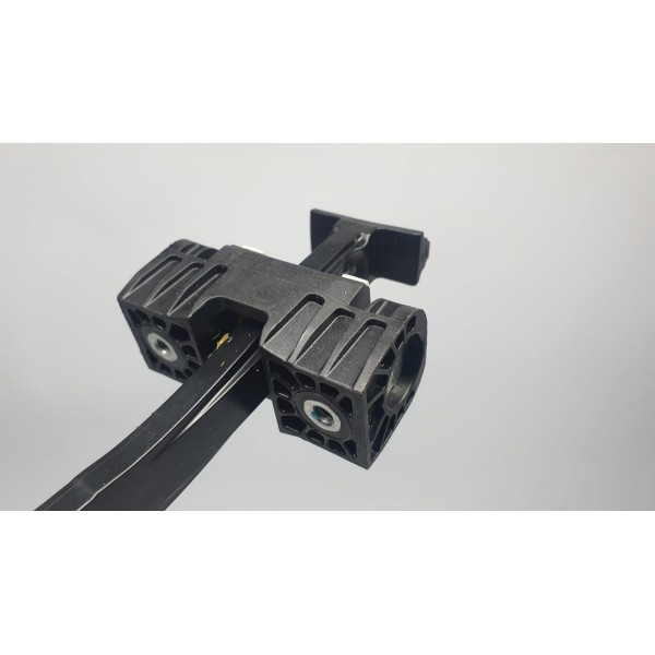 Limitador De Porta Traseira Esquerda Bmw 74467287