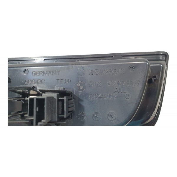 Acabamento C/entrada Aux Bmw 320 2013 9207357