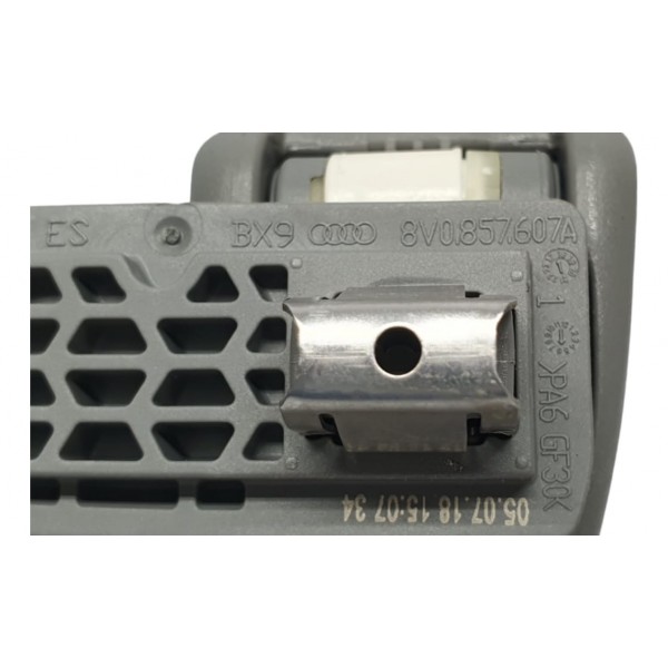 Alça De Teto Traseira Esquerda  Audi A3 1.4 2018 8v0857607a Cinza-escuro