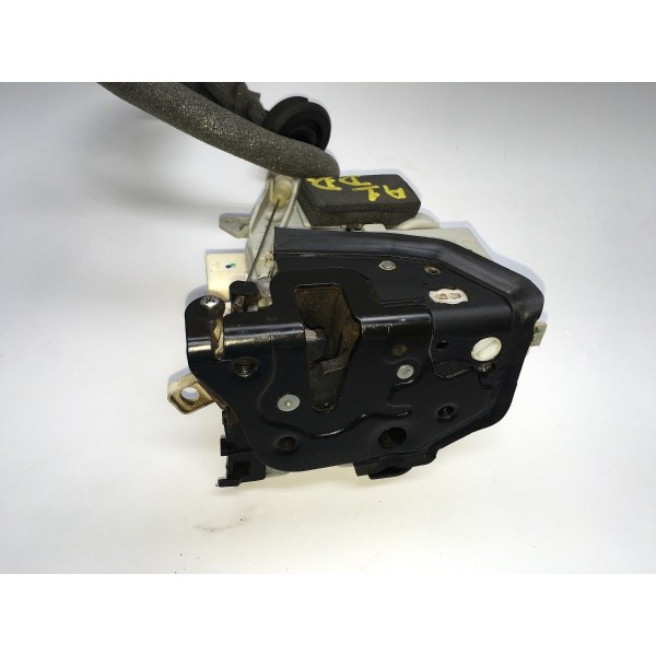 Fechadura Direita Audi A1 1.4t 2011 8j1837016c