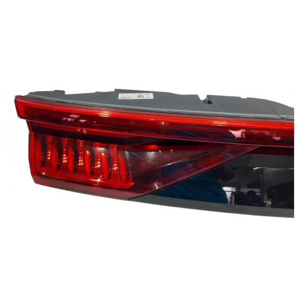 Lanterna Central Traseira Audi Q8 3.0 Hybrid 2020 Vermelho