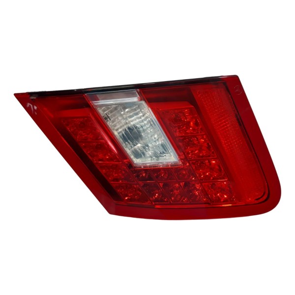 Lanterna Tampa Lado Direito Mercedes E350 2011 Direito Vermelho