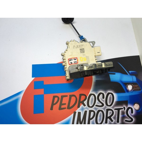 Fechadura De Porta Audi Q3 2015 Dianteira Direita 8j1837016c