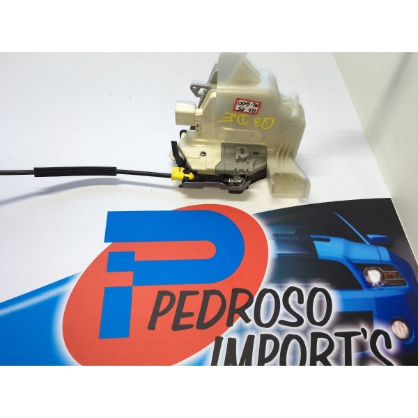 Fechadura De Porta Audi Q3 2015 Dianteira Esquerda