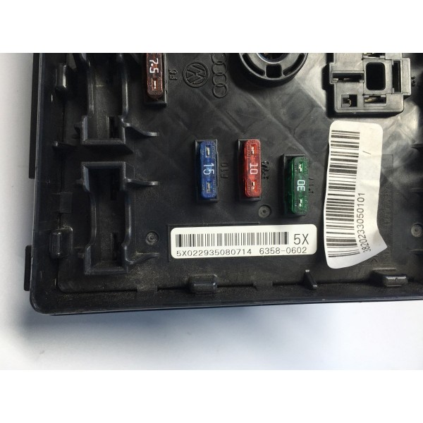 Caixa Fusível Dianteira Audi Q3 2015 8u0903277