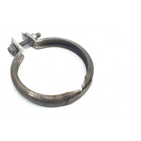 Abraçadeira Audi A3 2016