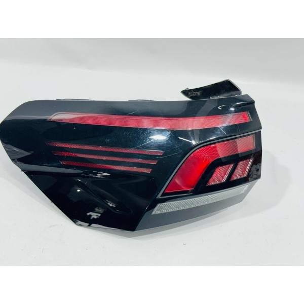 Lanterna Traseira Esquerda Vw Nivus 2021 2g5945207a Esquerdo/motorista Preto