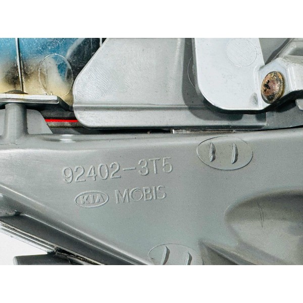 Lanterna Traseira  Direita Kia Quoris 2016 Direito Vermelho