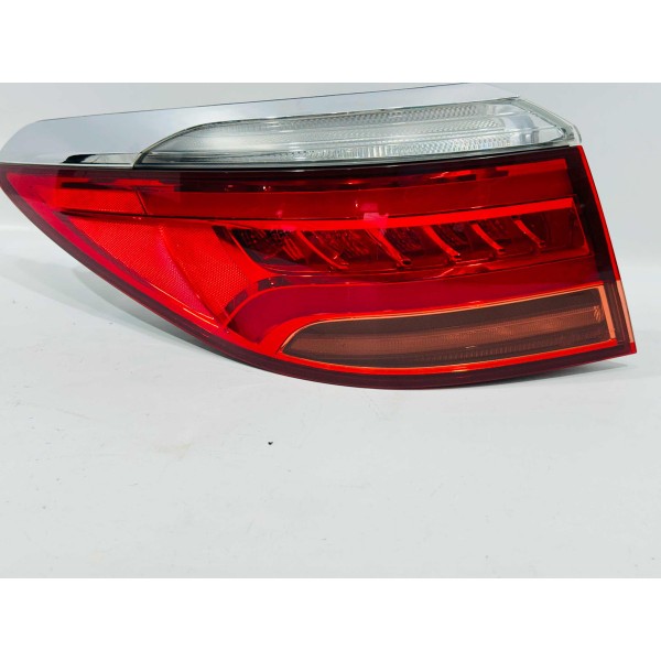Lanterna Traseira Esquerda Kia Quoris 2016 Esquerdo Vermelho