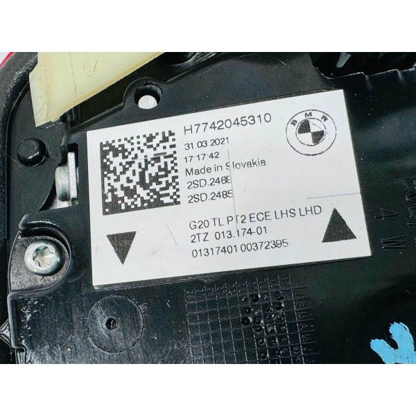 Lanterna Da Tampa Traseira Esquerda Bmw 320 G20 2021 Esquerdo/motorista Vermelho E Fume