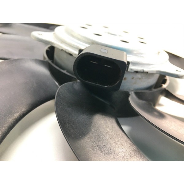 Ventoinha Radiadores Audi A4 2013 Pequena Direita