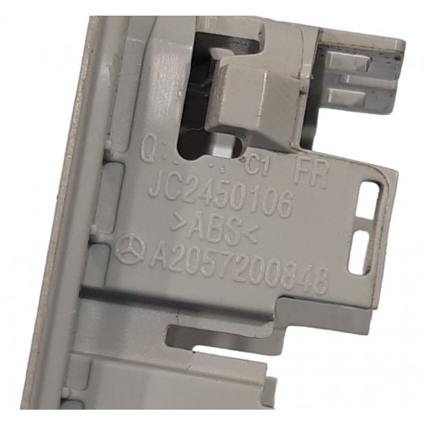 Moldura Botão Vidro Elétrico Diant Dir Mercedes Benz C180 17