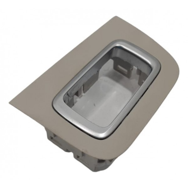 Moldura Botão Vidro Elétrico Tras Esq Mercedes Benz C1800 17