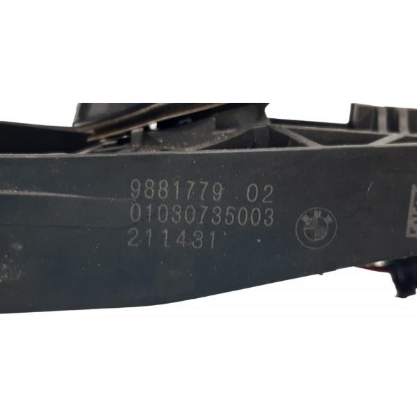 Maçaneta Porta Traseira Esquerda Bmw 320i Gp Sport 2022 Traseira