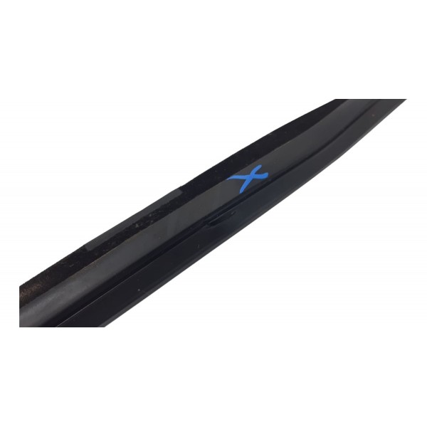 Canaleta Traseira Esq C/detalhes Bmw 320i Gp Sport 2022