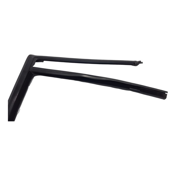 Canaleta Traseira Direita Bmw 320i Gp Sport 2022