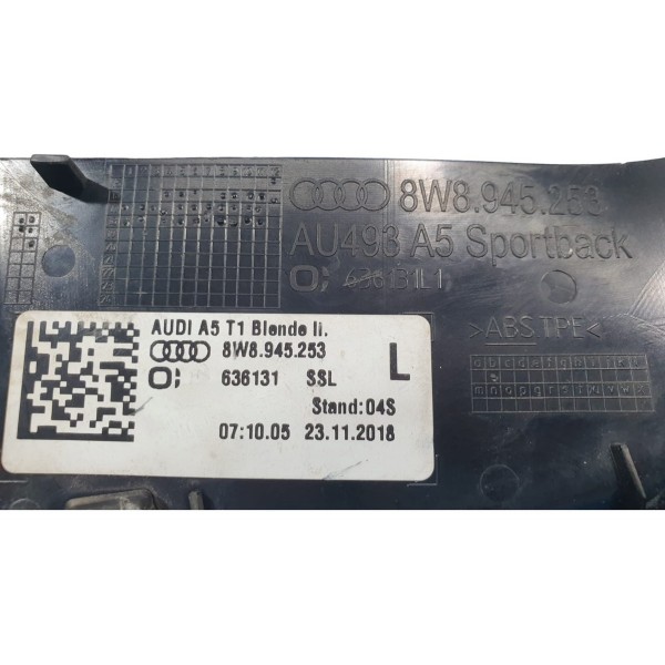 Acabamento Lanterna Traseira Esquerda Audi A5 2.0 Tfsi 2019 Preto