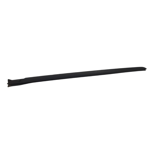 Moldura Vidro Para-brisa Lado Direito Bmw 320i M Sport 2022 Preto