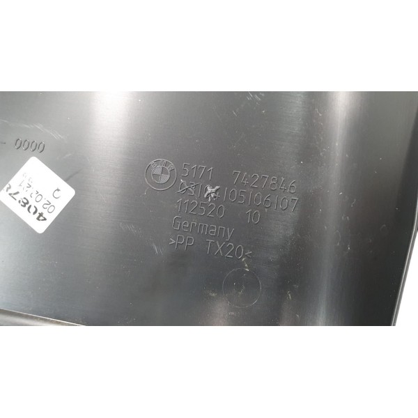 Acabamento Churrasqueira Direita Bmw 320i M Sport 2022  Preto