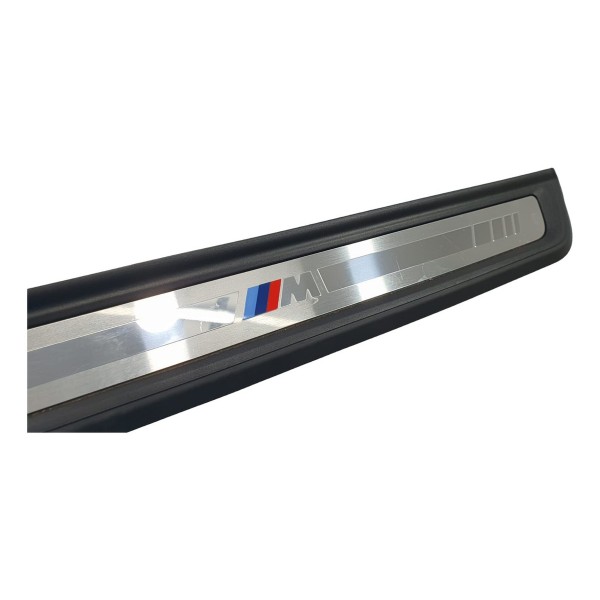 Soleira M Sport Portas Dianteiras Bmw 320i M Sport 2022 Preto