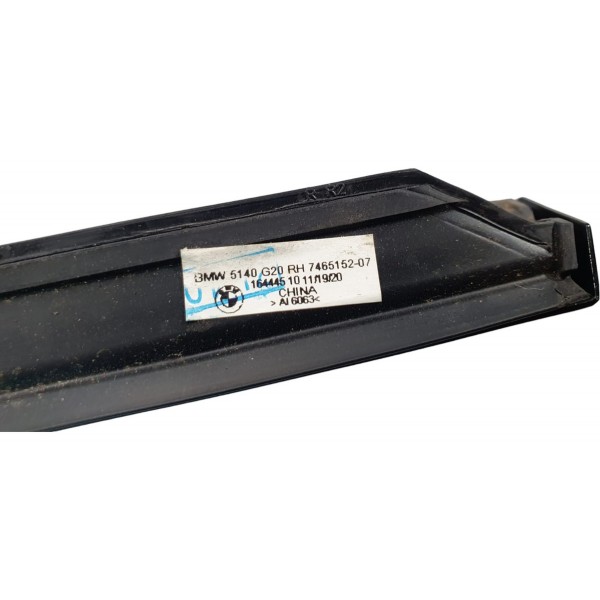 Pestana Externa Traseira Direita Bmw 320i M Sport 2022 Preto