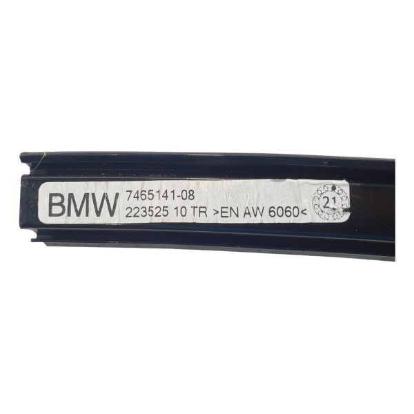 Guia Vidro Porta Traseira Esquerda Bmw 320i M Sport 2022 Preto