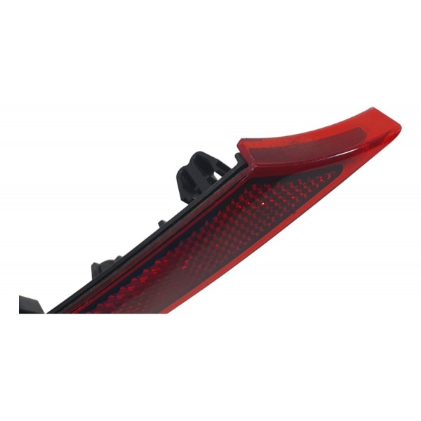 Refletor Para-choque Traseiro Esquerdo Bmw 320i M Sport 2022 Vermelho