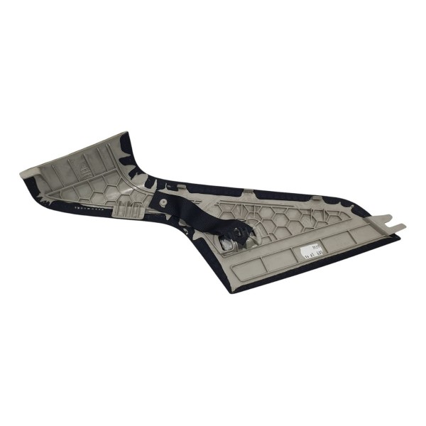 Acabamento Coluna Lado Direito Mercedes Cls400 2015