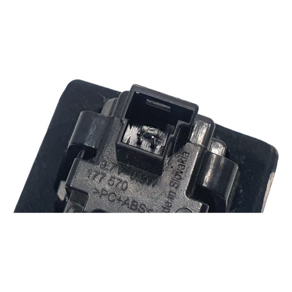 Luz De Placa Mercedes A200 Gla200 2016