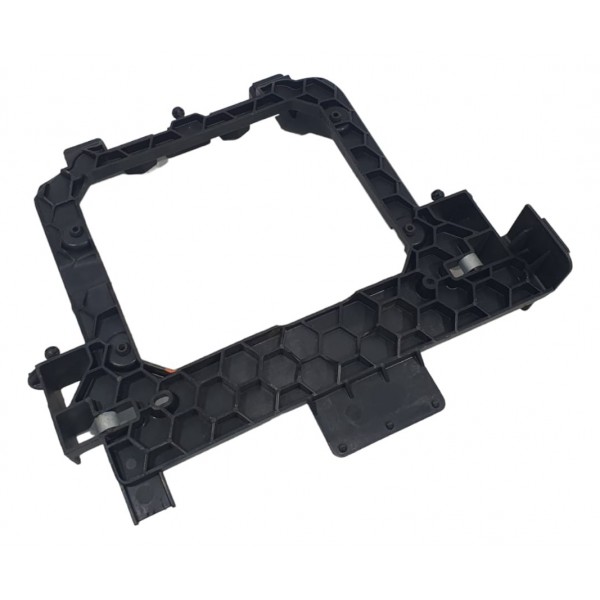 Moldura Suporte Mercedes C180 2016