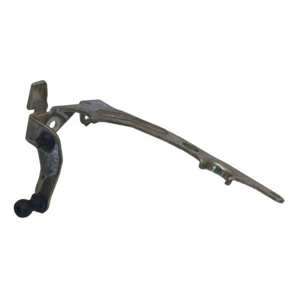 Suporte Mercedes C180 2016