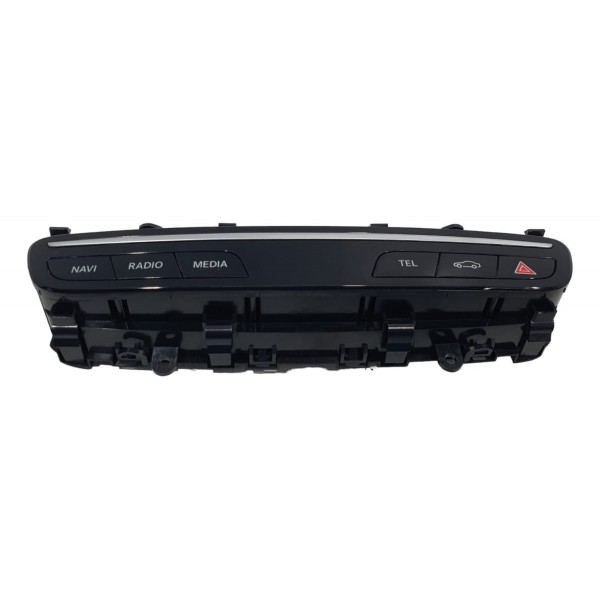 Comando Central Multimídia Mercedes C180 2019