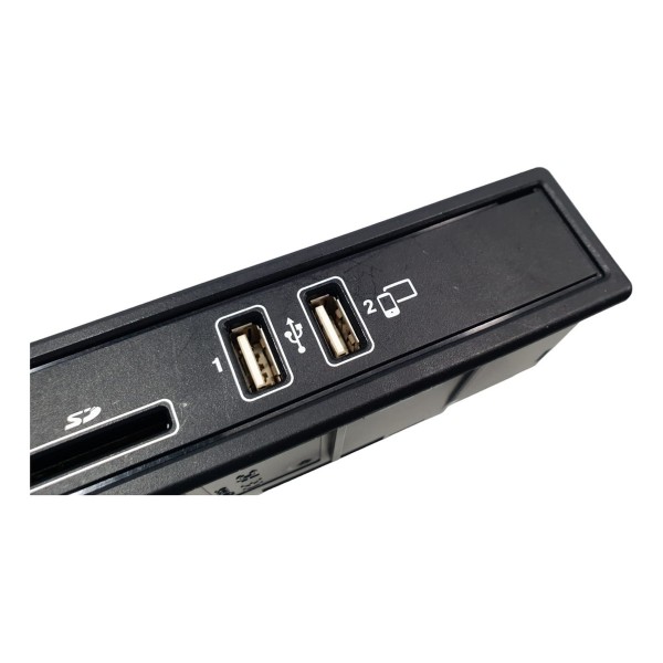Porta Usb Cartão Sd Mercedes C180 2019