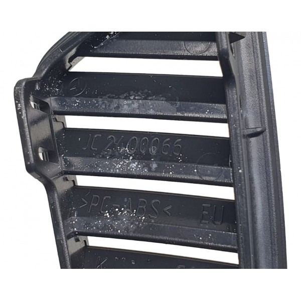 Saída De Ar Painel Ldo Direito Mercedes C180 2019