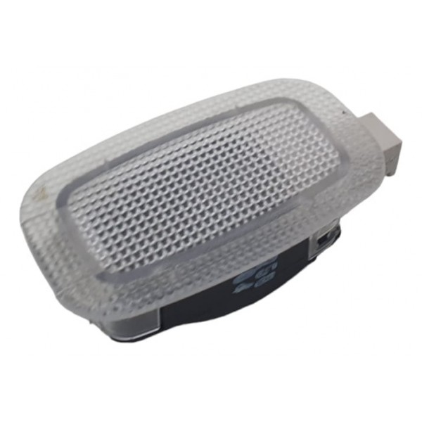 Luz De Cortesia Mercedes C180 2019