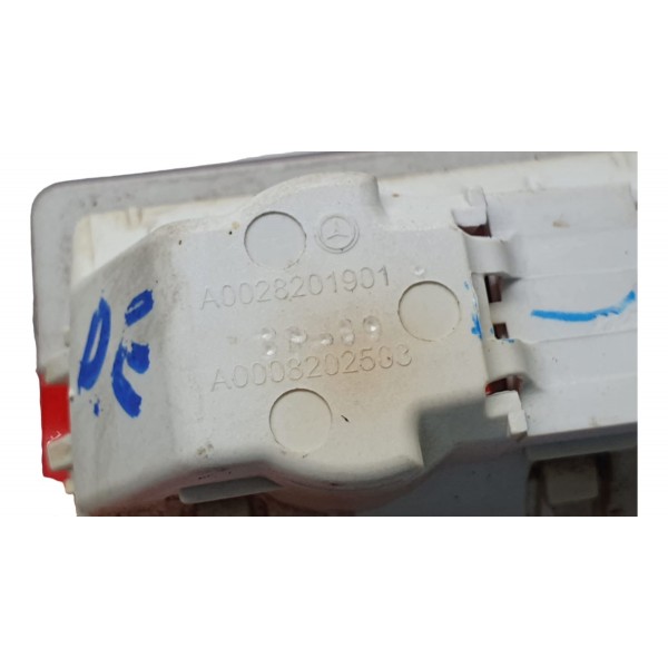 Luz Cortesia Led Porta Mercedes C180 2019