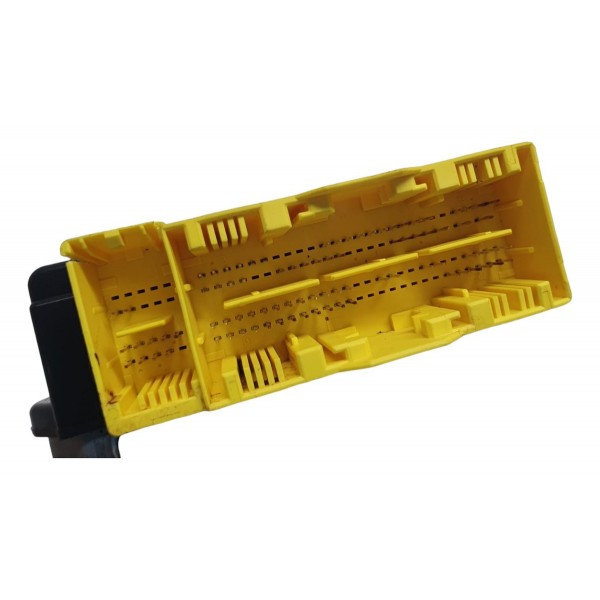 Módulo Carroceria (deflagrado) Mercedes C180 2019