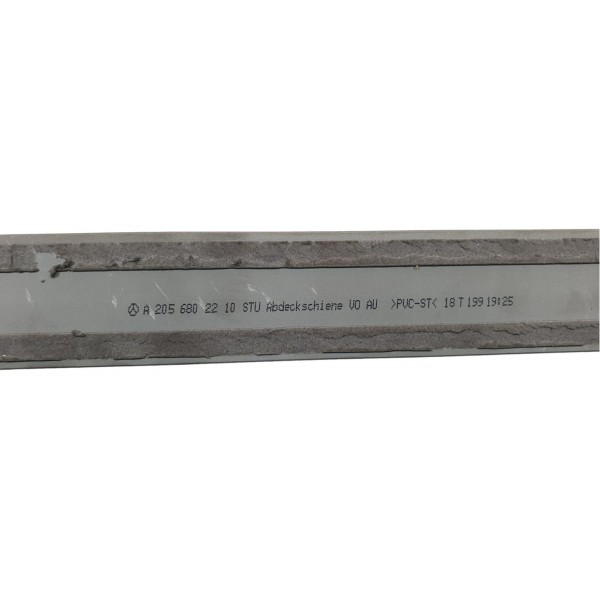 Soleira Friso Porta Mercedes C180 2019  Prateado