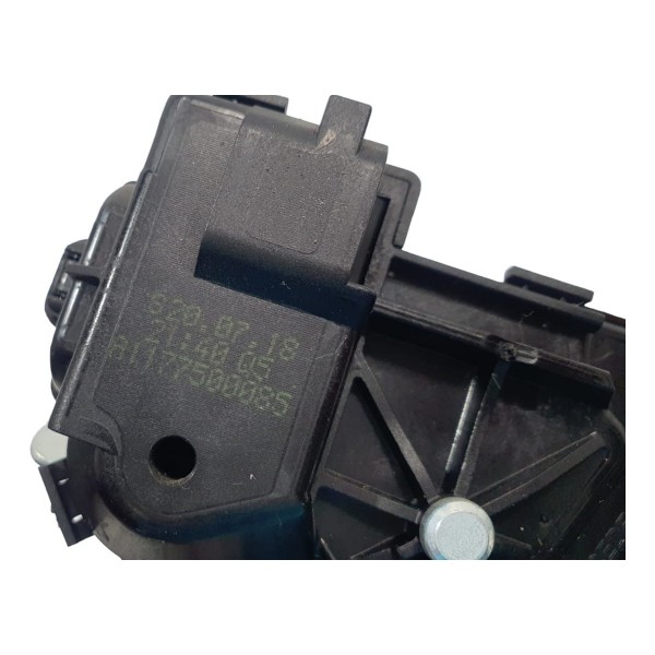 Fechadura Tampa Porta-malas Mercedes C180 2019